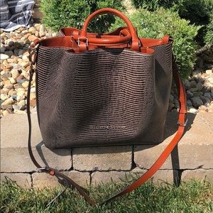 Dooney & Bourke